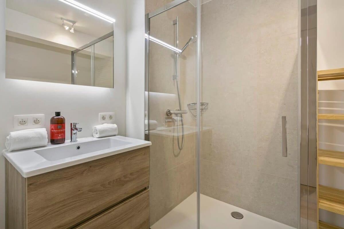 Huswell - Majestic Apartment With Breathtaking Sea View De Haan Luaran gambar
