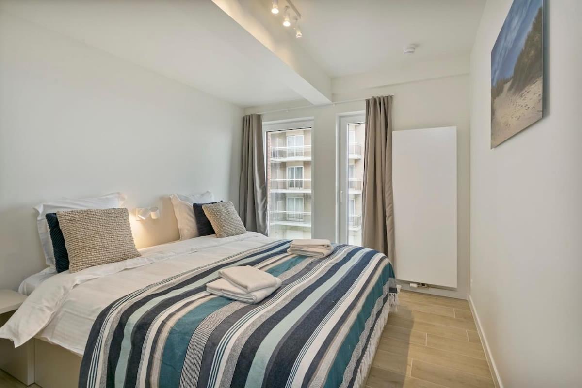 Huswell - Majestic Apartment With Breathtaking Sea View De Haan Luaran gambar